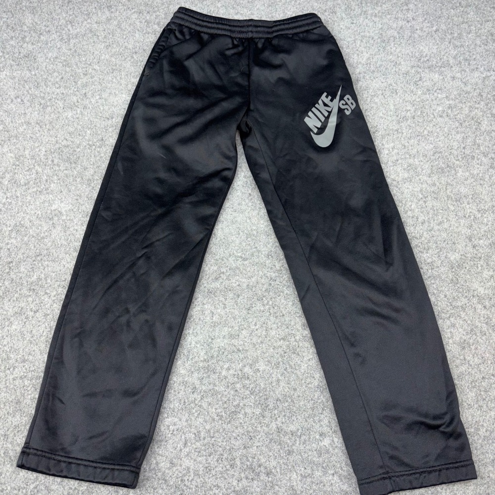 Nike SB Pants Kids Large Black Therma Fit Sweatpants Fleece Lined Athletic Logo
